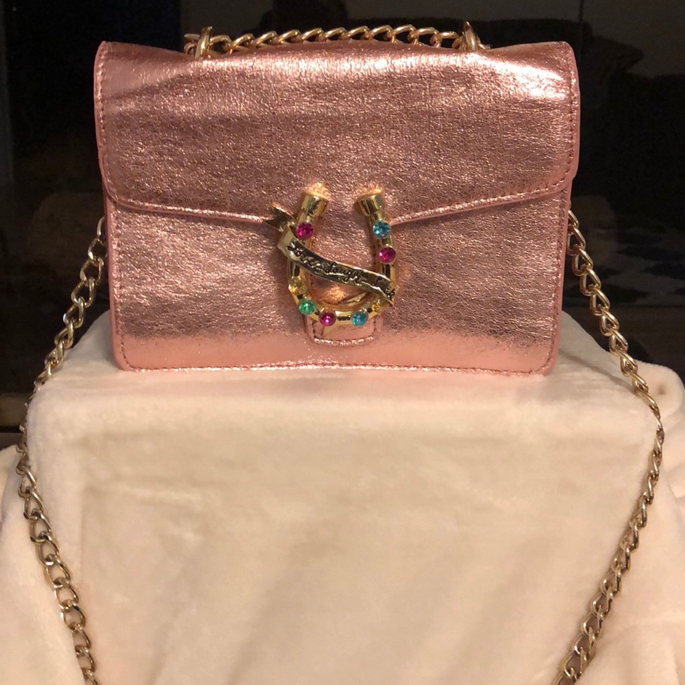 Betsey Johnson crossbody / shoulder bag